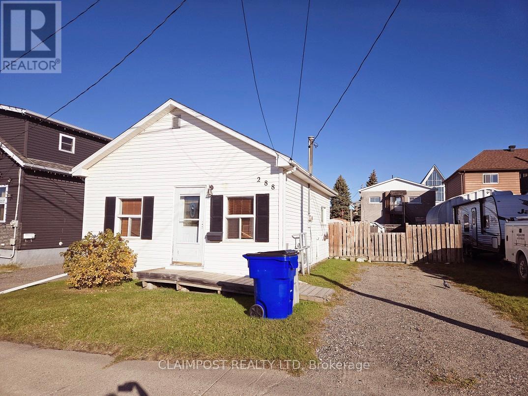 288 BANNERMAN AVENUE, Timmins, Ontario